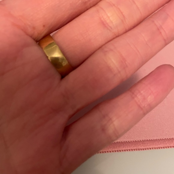 **Frenchie Lovers!** Gold brass French Bulldog ring - Picture 4 of 12